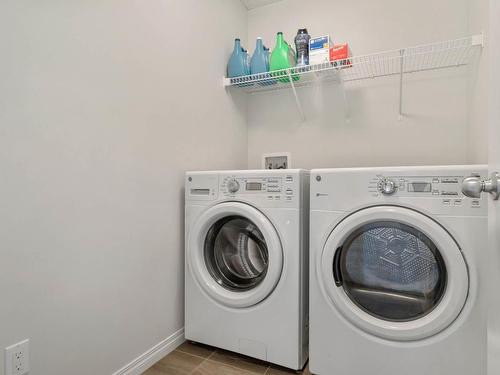 2076 Price Landing, Edmonton, AB - Indoor Photo Showing Laundry Room