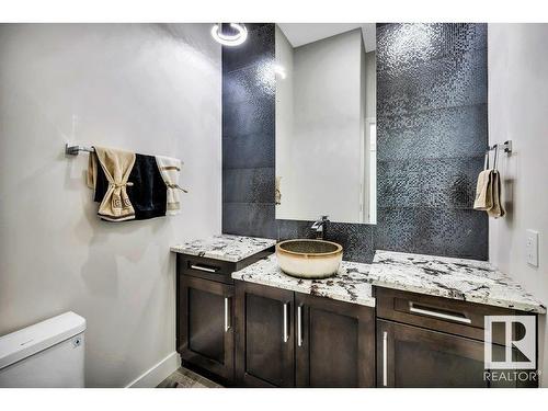 1 52225 Range Rd 232, Rural Strathcona County, AB - Indoor Photo Showing Bathroom