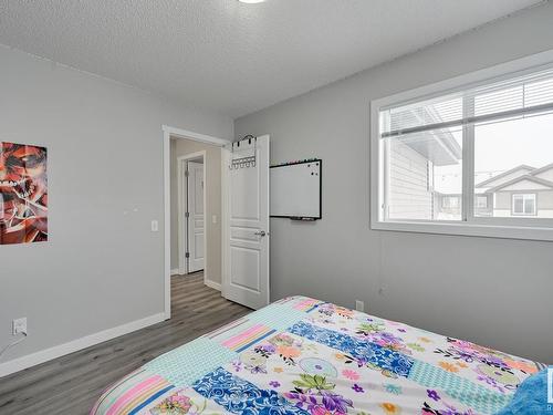 44 8209 217 Street, Edmonton, AB - Indoor Photo Showing Bedroom