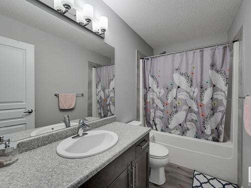 44 8209 217 Street, Edmonton, AB - Indoor Photo Showing Bathroom