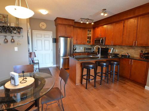 619 10235 112 Street, Edmonton, AB - Indoor Photo Showing Kitchen With Double Sink