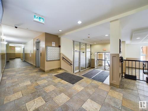 619 10235 112 Street, Edmonton, AB - Indoor Photo Showing Laundry Room