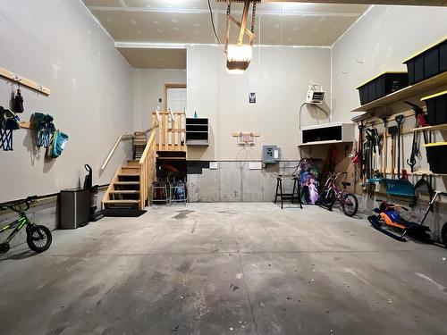 93 Sheppard Way, Leduc, AB - Indoor Photo Showing Garage