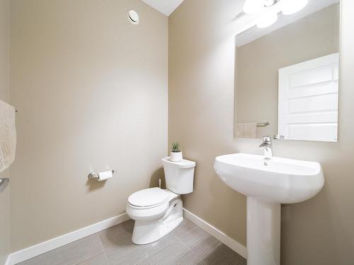 93 Sheppard Way, Leduc, AB - Indoor Photo Showing Bathroom