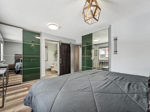 199 Cottonwood Avenue, Sherwood Park, AB - Indoor Photo Showing Bedroom