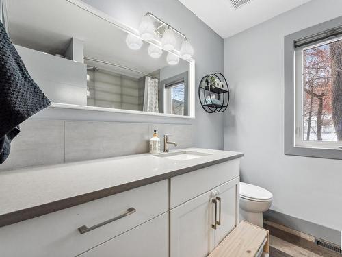 199 Cottonwood Avenue, Sherwood Park, AB - Indoor Photo Showing Bathroom