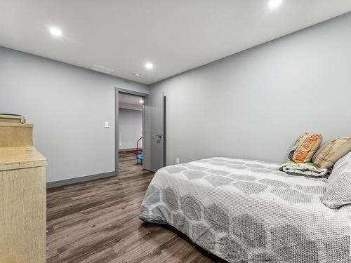 199 Cottonwood Avenue, Sherwood Park, AB - Indoor Photo Showing Bedroom