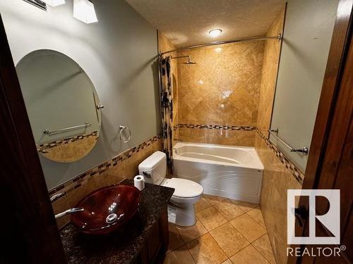 630049 Range Road 55, Rural Woodlands County, AB - Indoor Photo Showing Bathroom