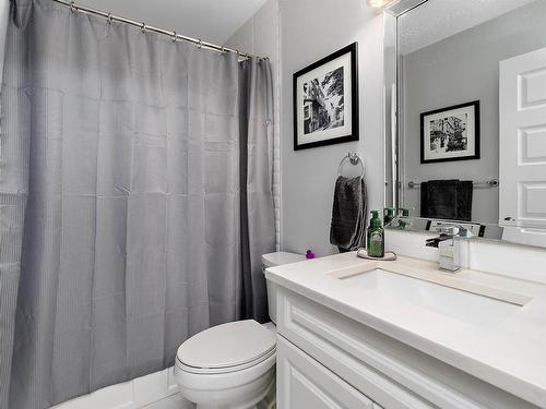 6328 184 Street, Edmonton, AB - Indoor Photo Showing Bathroom