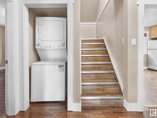 10930 65 Avenue, Edmonton, AB - Indoor Photo Showing Laundry Room