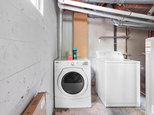 10930 65 Avenue, Edmonton, AB - Indoor Photo Showing Laundry Room