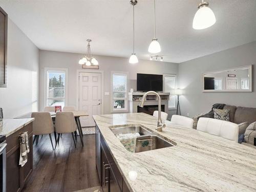 7173 Cardinal Way, Edmonton, AB - Indoor Photo Showing Kitchen With Double Sink With Upgraded Kitchen