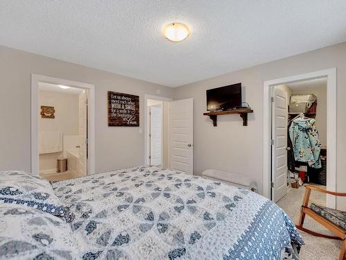 28-52414 Rge Road 30, Rural Parkland County, AB - Indoor Photo Showing Bedroom