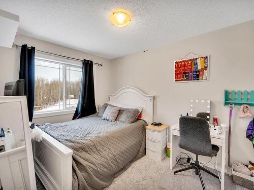 28-52414 Rge Road 30, Rural Parkland County, AB - Indoor Photo Showing Bedroom