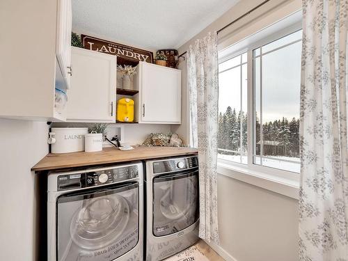 28-52414 Rge Road 30, Rural Parkland County, AB - Indoor Photo Showing Laundry Room