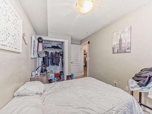 205 3670 139 Avenue, Edmonton, AB - Indoor Photo Showing Bedroom