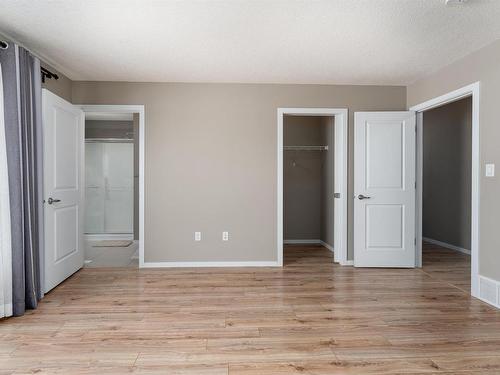 1081 Rosenthal Boulevard, Edmonton, AB - Indoor Photo Showing Other Room