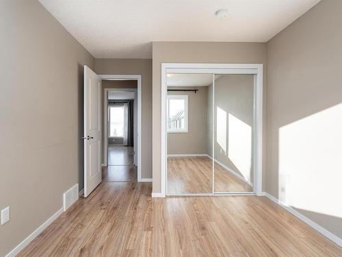 1081 Rosenthal Boulevard, Edmonton, AB - Indoor Photo Showing Other Room