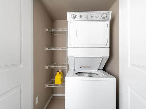 1081 Rosenthal Boulevard, Edmonton, AB - Indoor Photo Showing Laundry Room