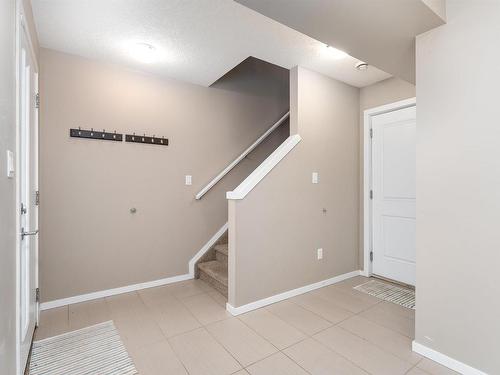 1081 Rosenthal Boulevard, Edmonton, AB - Indoor Photo Showing Other Room