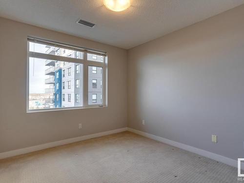 414 5151 Windermere Boulevard, Edmonton, AB - Indoor Photo Showing Other Room