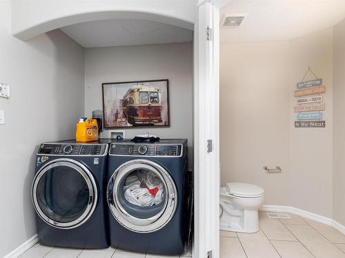 8732 10 Avenue, Edmonton, AB - Indoor Photo Showing Laundry Room