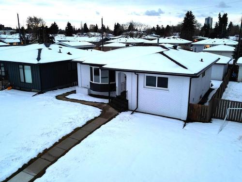 9216 72 Street, Edmonton, AB - Outdoor