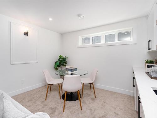 9216 72 Street, Edmonton, AB - Indoor Photo Showing Dining Room