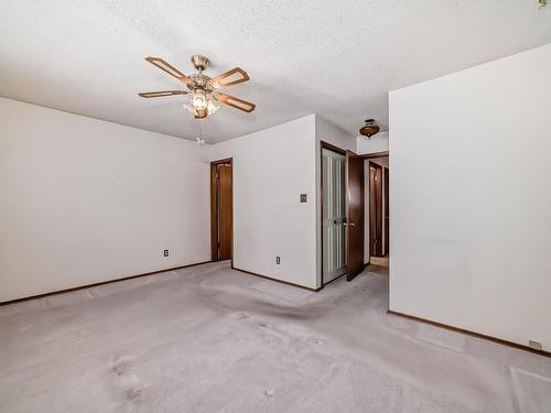 3615 75 Street, Edmonton, AB - Indoor Photo Showing Other Room