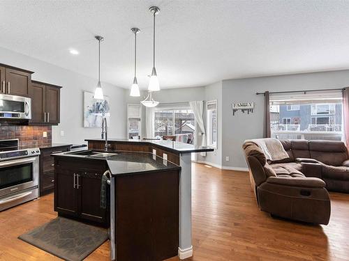 79 Avonlea Way, Spruce Grove, AB - Indoor Photo Showing Kitchen With Upgraded Kitchen