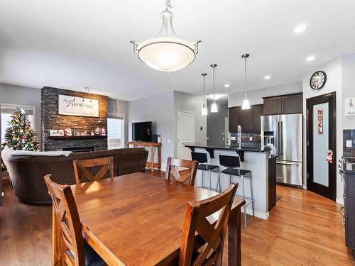 79 Avonlea Way, Spruce Grove, AB - Indoor Photo Showing Dining Room