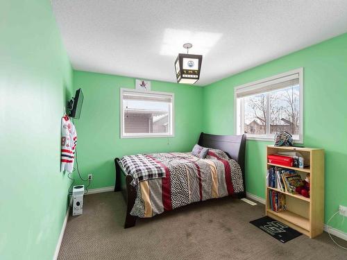 79 Avonlea Way, Spruce Grove, AB - Indoor Photo Showing Bedroom