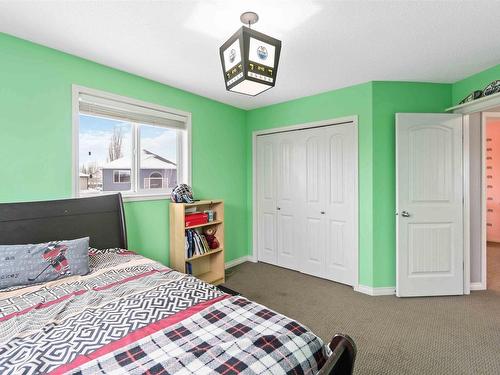 79 Avonlea Way, Spruce Grove, AB - Indoor Photo Showing Bedroom