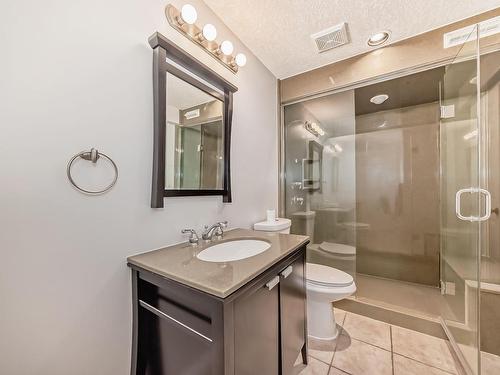 4 Harcourt Crescent, St. Albert, AB - Indoor Photo Showing Bathroom