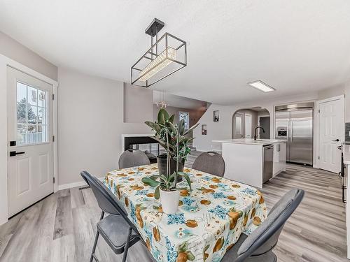 4 Harcourt Crescent, St. Albert, AB - Indoor Photo Showing Dining Room