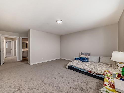 4 Harcourt Crescent, St. Albert, AB - Indoor Photo Showing Bedroom