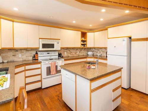 59525 Rr 270, Rural Westlock County, AB - Indoor Photo Showing Kitchen