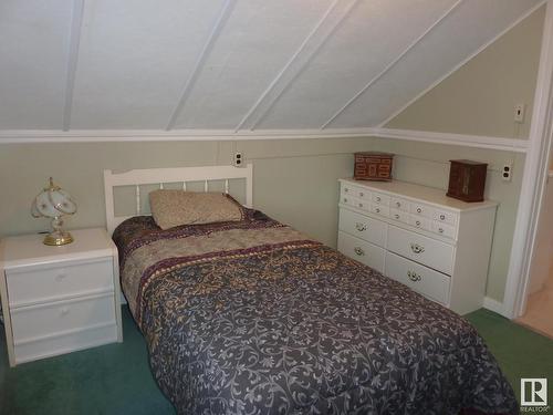 11215 Twp Rd 581, Rural St. Paul County, AB - Indoor Photo Showing Bedroom