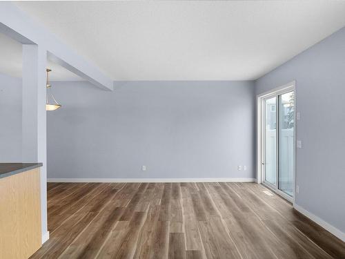 188 230 Edwards Drive Sw, Edmonton, AB - Indoor Photo Showing Other Room