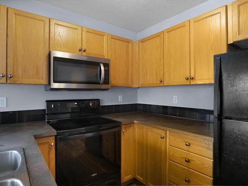 188 230 Edwards Drive Sw, Edmonton, AB - Indoor Photo Showing Kitchen