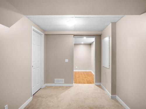 188 230 Edwards Drive Sw, Edmonton, AB - Indoor Photo Showing Other Room