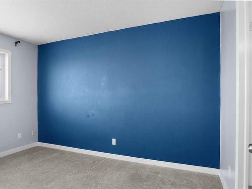 188 230 Edwards Drive Sw, Edmonton, AB - Indoor Photo Showing Other Room