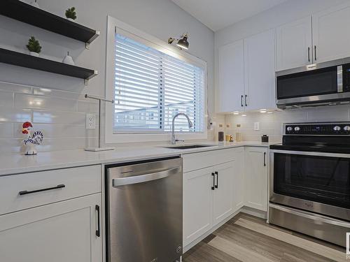 134 804 Welsh Drive, Edmonton, AB - Indoor Photo Showing Kitchen With Stainless Steel Kitchen With Upgraded Kitchen