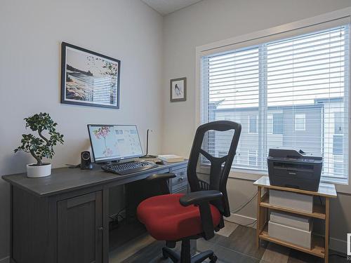 134 804 Welsh Drive, Edmonton, AB - Indoor Photo Showing Office