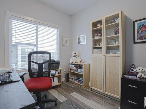 134 804 Welsh Drive, Edmonton, AB - Indoor Photo Showing Office