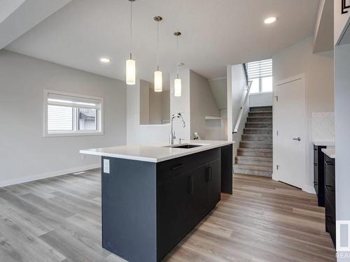 1068 Berg Place, Leduc, AB - Indoor Photo Showing Kitchen