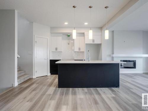 1068 Berg Place, Leduc, AB - Indoor Photo Showing Kitchen