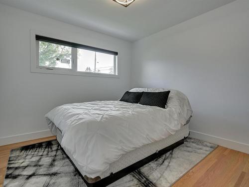 8431 152 Street, Edmonton, AB - Indoor Photo Showing Bedroom