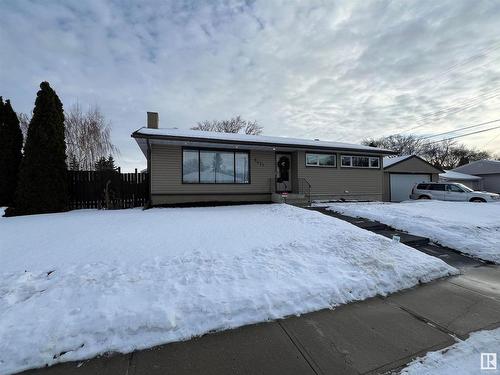 8431 152 Street, Edmonton, AB - Outdoor