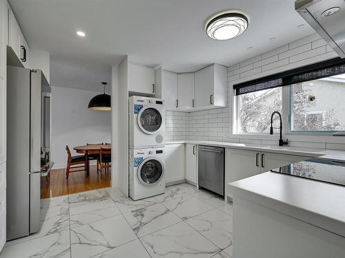 8431 152 Street, Edmonton, AB - Indoor Photo Showing Laundry Room